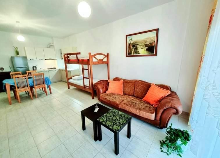 Vlore Sea Apartments Экстерьер фото